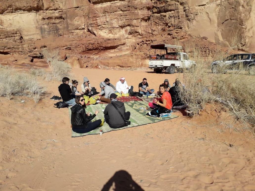Wadi Rum Bedouin Time Екстер'єр фото